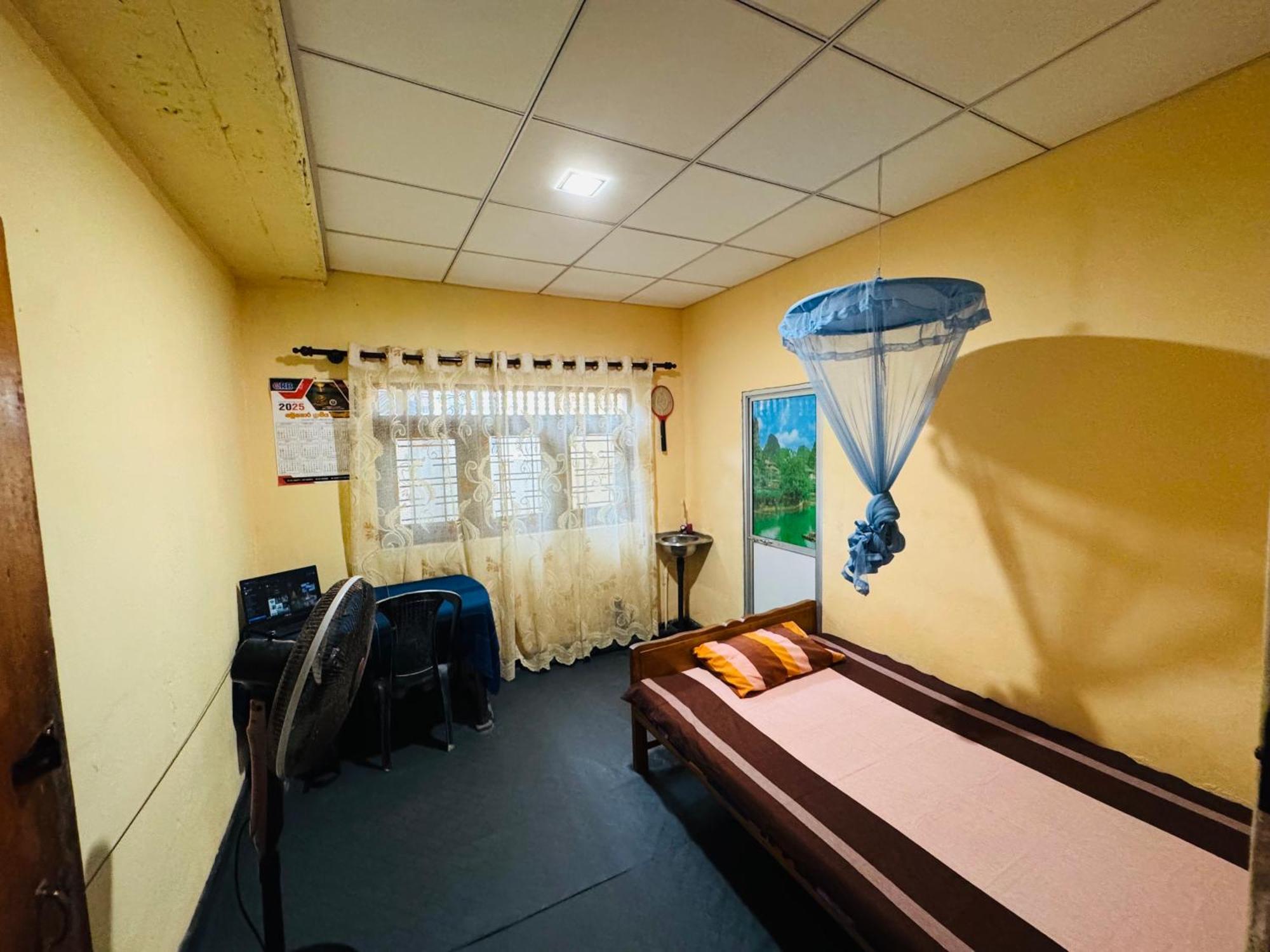 Kaween Homestay เวลิกามา ภายนอก รูปภาพ